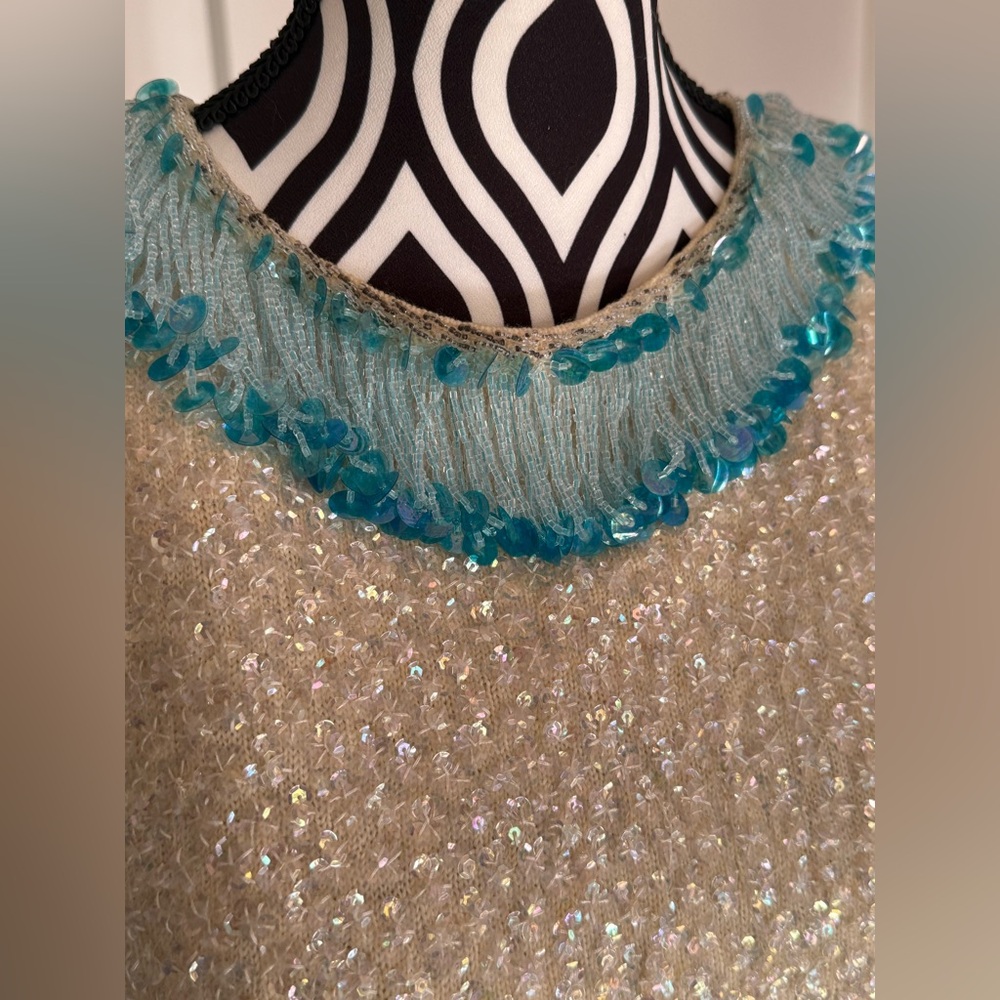 Vintage 50s 60s Mod Sequined and Beaded Zip Back Top - Picture 9 of 17